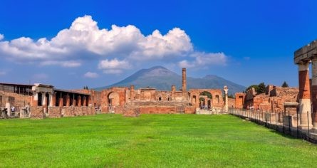 Pompeii & Amalfi Coast from Rome