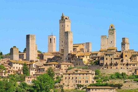 Quintessential Tuscany: San Gimignano and Siena